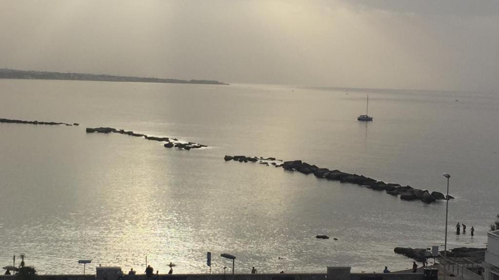 La Mia Terrazza Sul Mare - Mared'Amare Daire Bari Dış mekan fotoğraf
