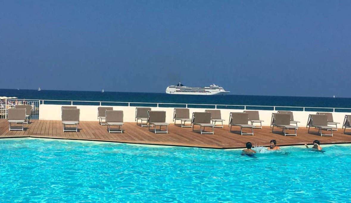 La Mia Terrazza Sul Mare - Mared'Amare Daire Bari Dış mekan fotoğraf